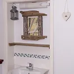Yha Boggle Hole Hostel *