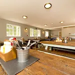 Yha Boggle Hole * Fylingthorpe