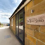 Yha Boggle Hole Fylingthorpe