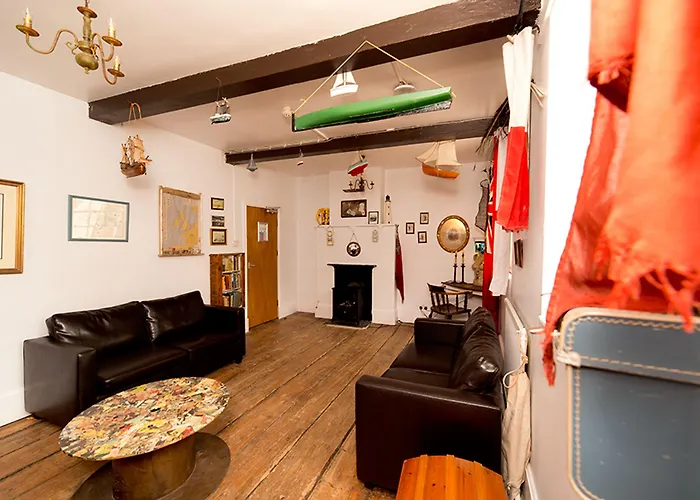 Hostel Yha Boggle Hole