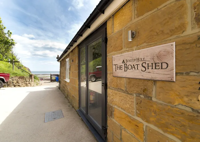 Yha Boggle Hole Fylingthorpe